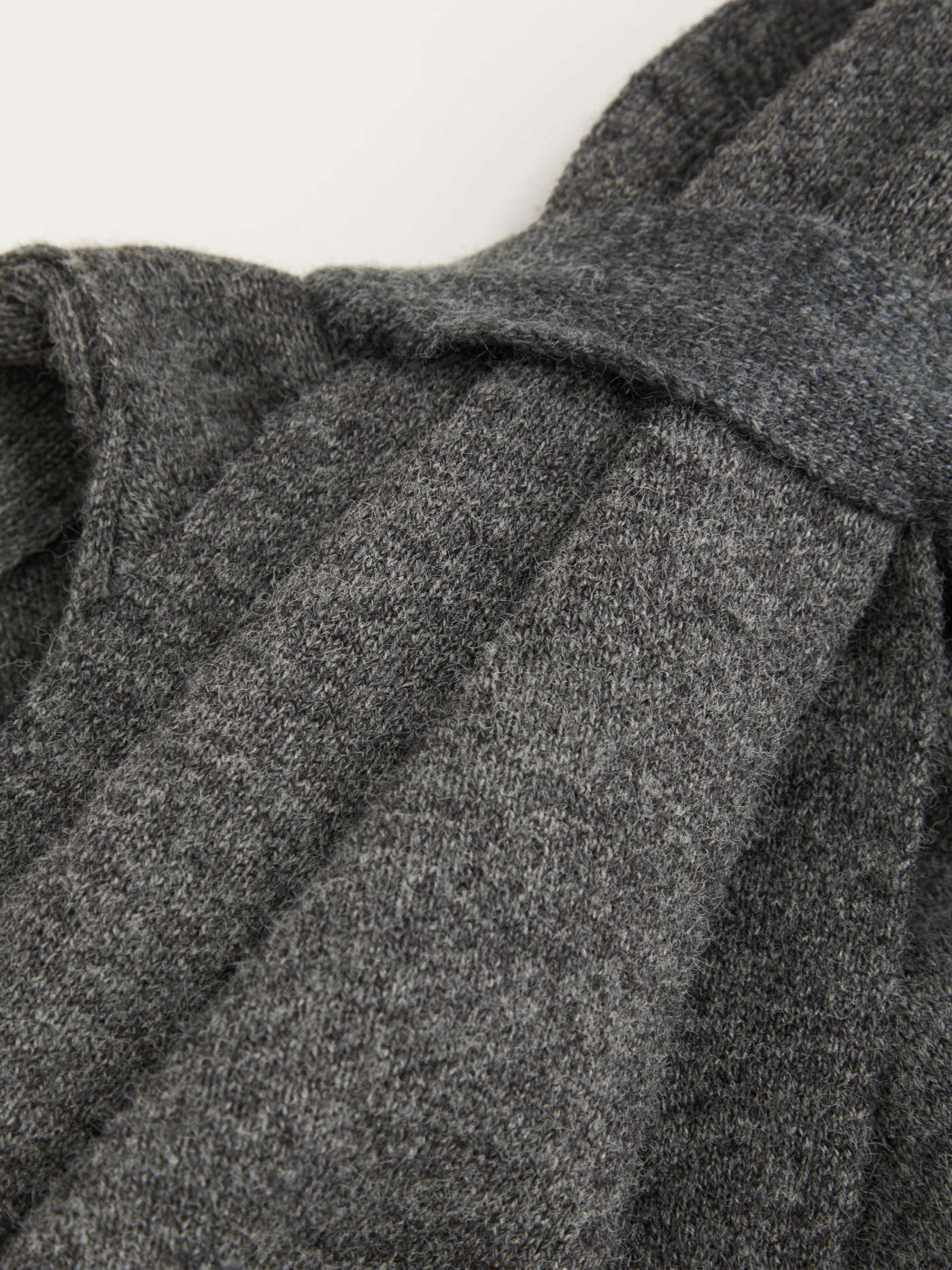 Lea Bergen™ | Asymmetrisk cardigan