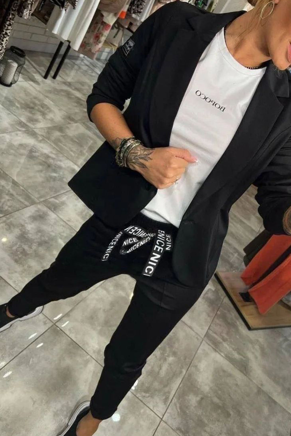 Lea Bergen™ | Ensemble Blazer og Jogger Sett